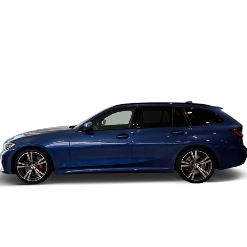 Renting BMW Serie 3 320d Touring 140 kW (190 CV) 1 4
