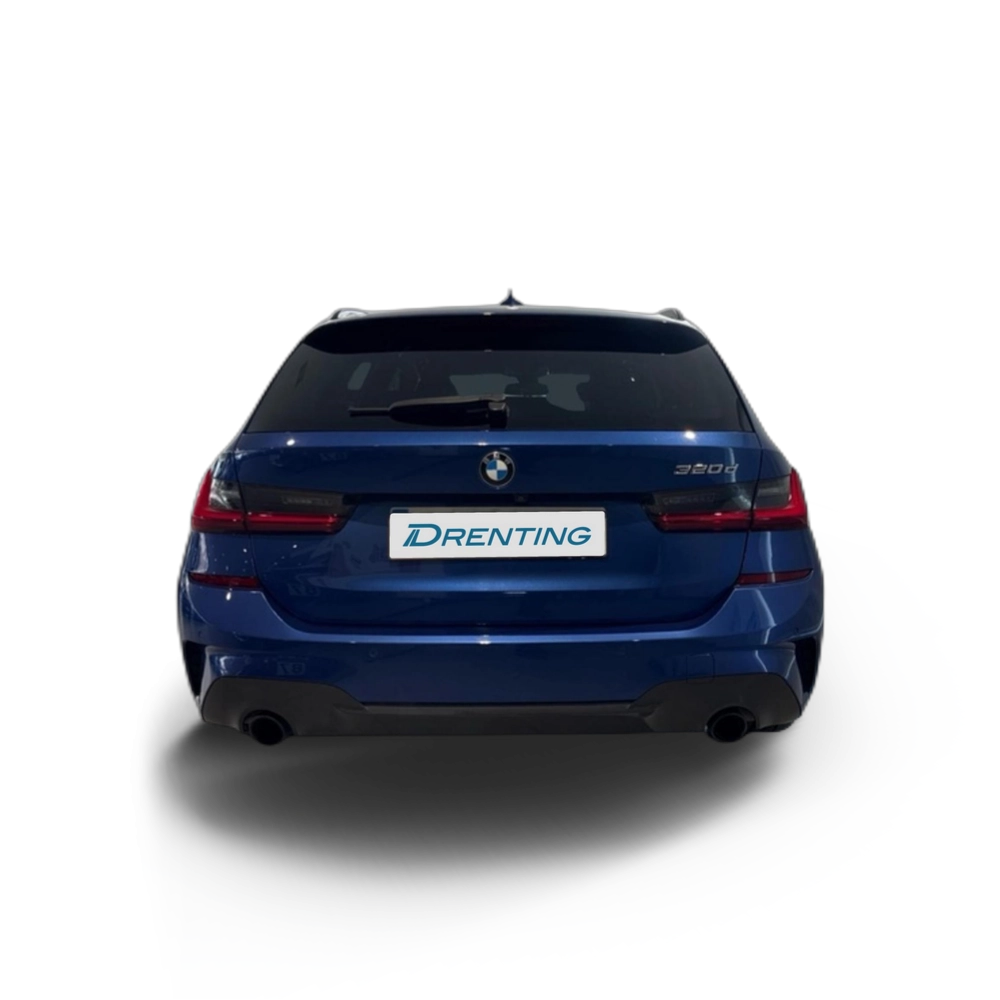Renting BMW Serie 3 320d Touring 140 kW (190 CV) 1 4