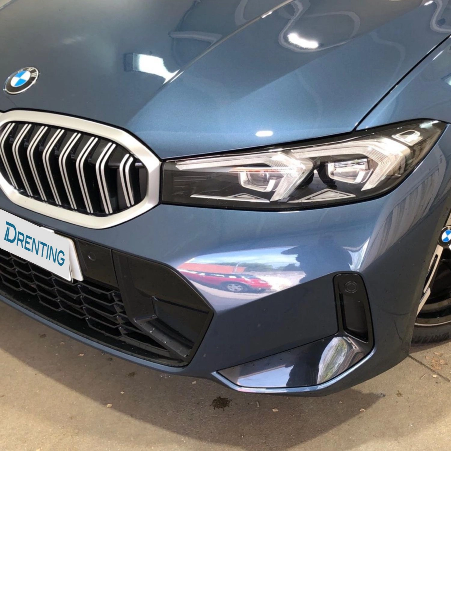 Renting BMW Serie 3 320d Touring 140 kW (190 CV) 2 3
