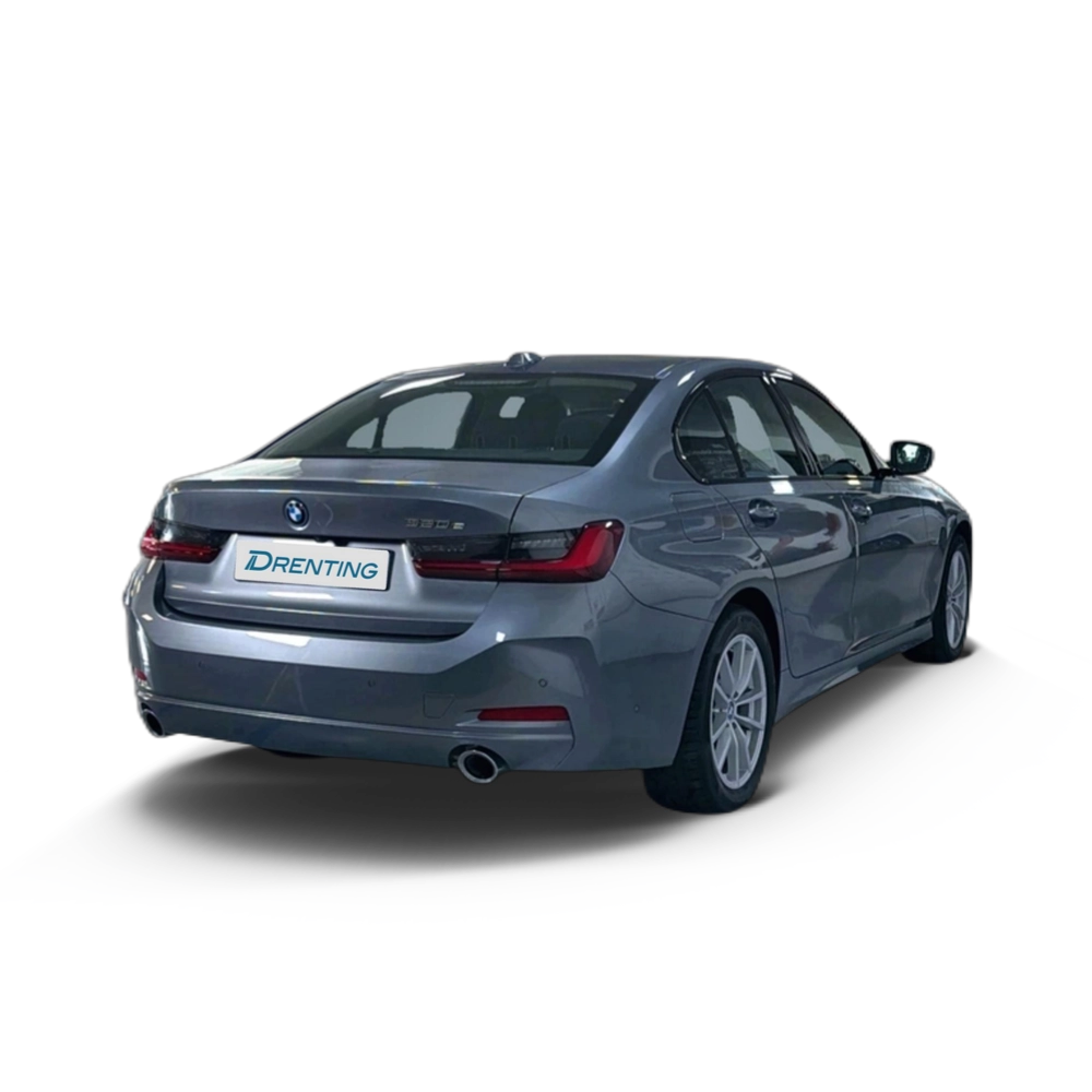 Renting BMW Serie 3 320e 150 kW (204 CV)