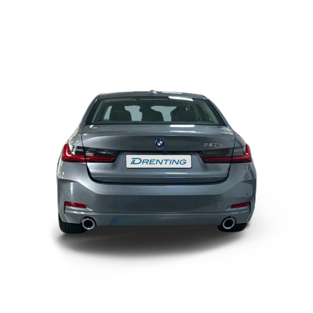 Renting BMW Serie 3 320e 150 kW (204 CV)