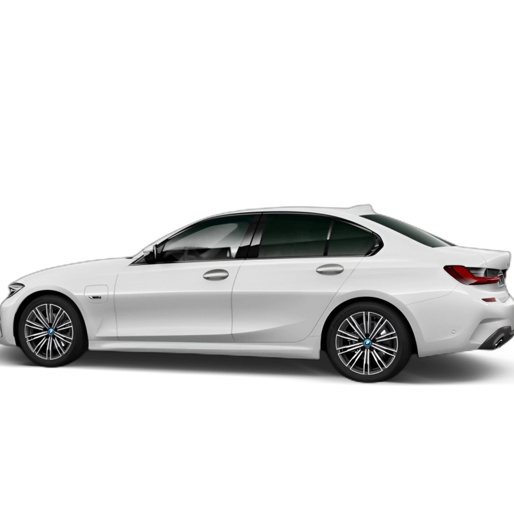 Renting BMW Serie 3 320e 150 kW (204 CV)