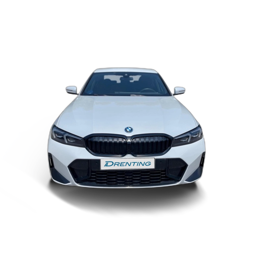 Renting BMW Serie 3 330e 215 kW (292 CV) 2 5