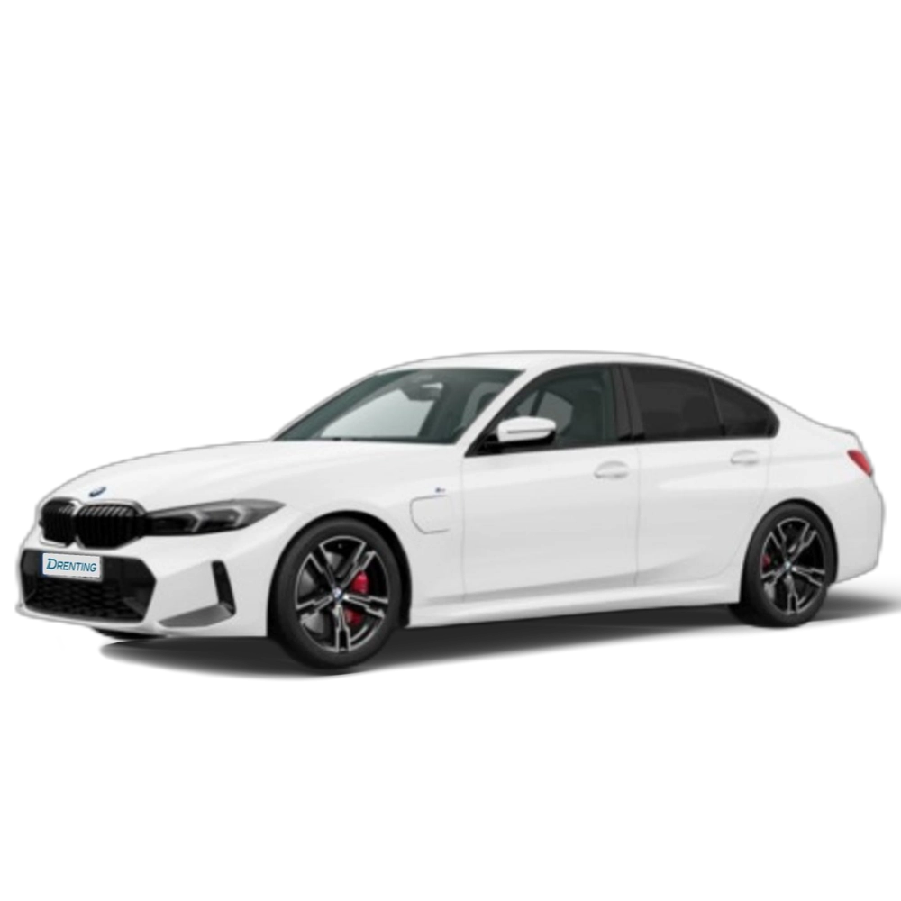 Renting BMW Serie 3 330e 215 kW (292 CV) 4 1