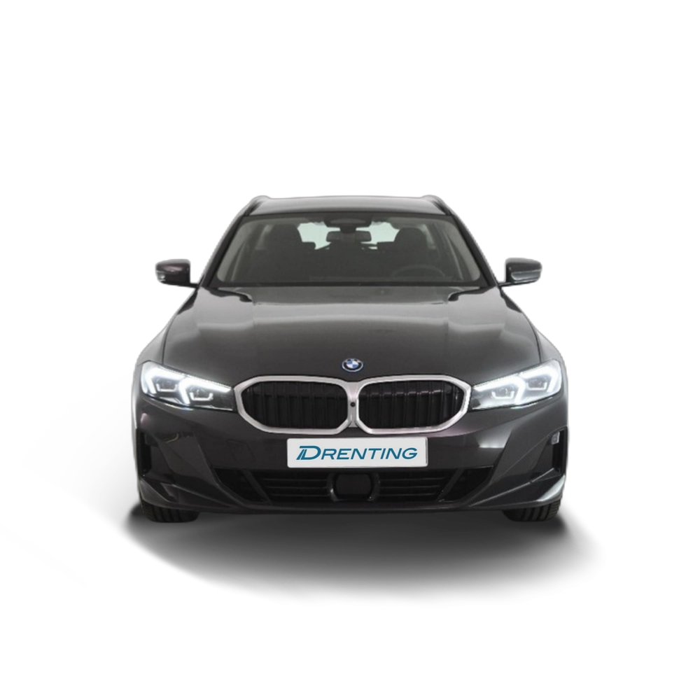 Renting BMW Serie 3 330e xDrive Touring 215 kW (292 CV) 2 10