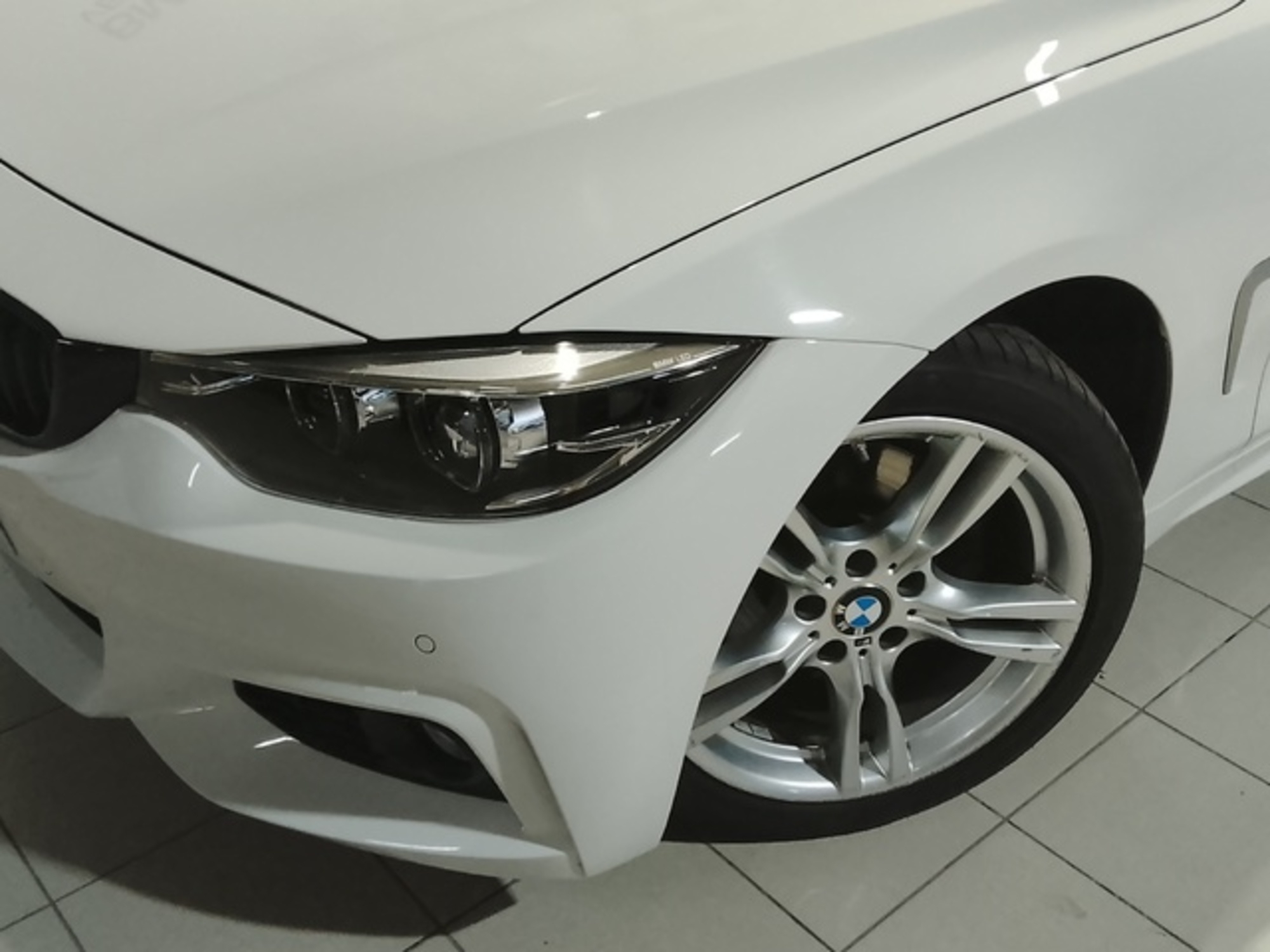 Renting BMW Serie 4 420d Cabrio 140 kW (190 CV)