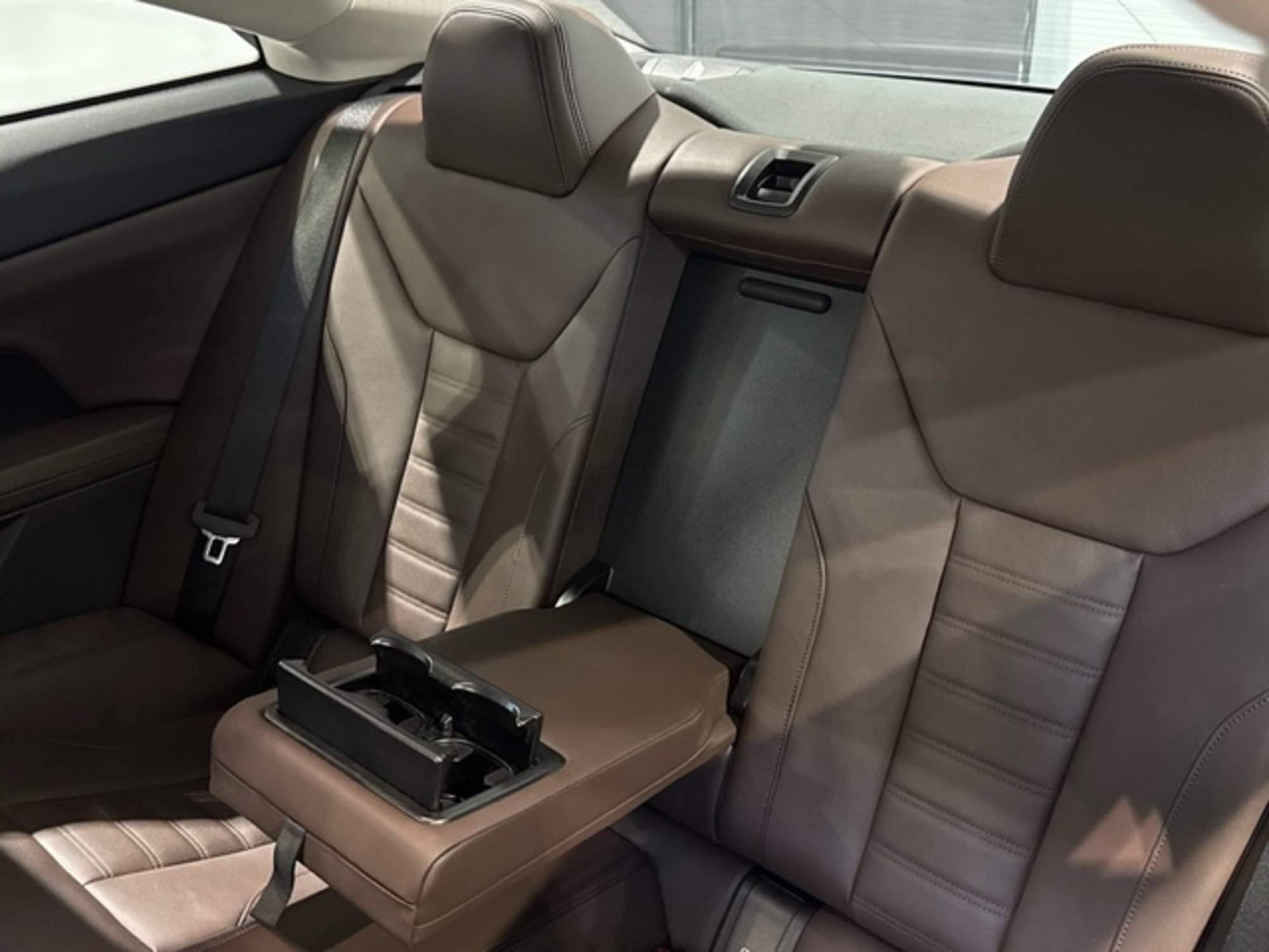 Renting BMW Serie 4 420d Coupe 140 kW (190 CV) 4