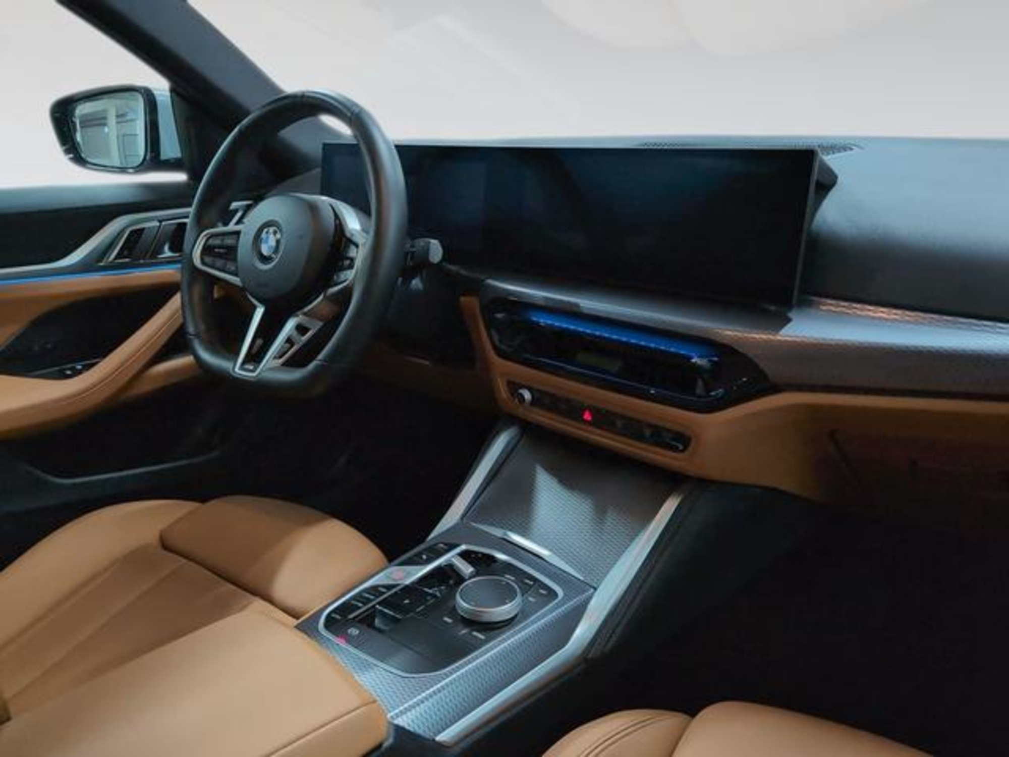 Renting BMW Serie 4 420d Gran Coupe 140 kW (190 CV) 2 9