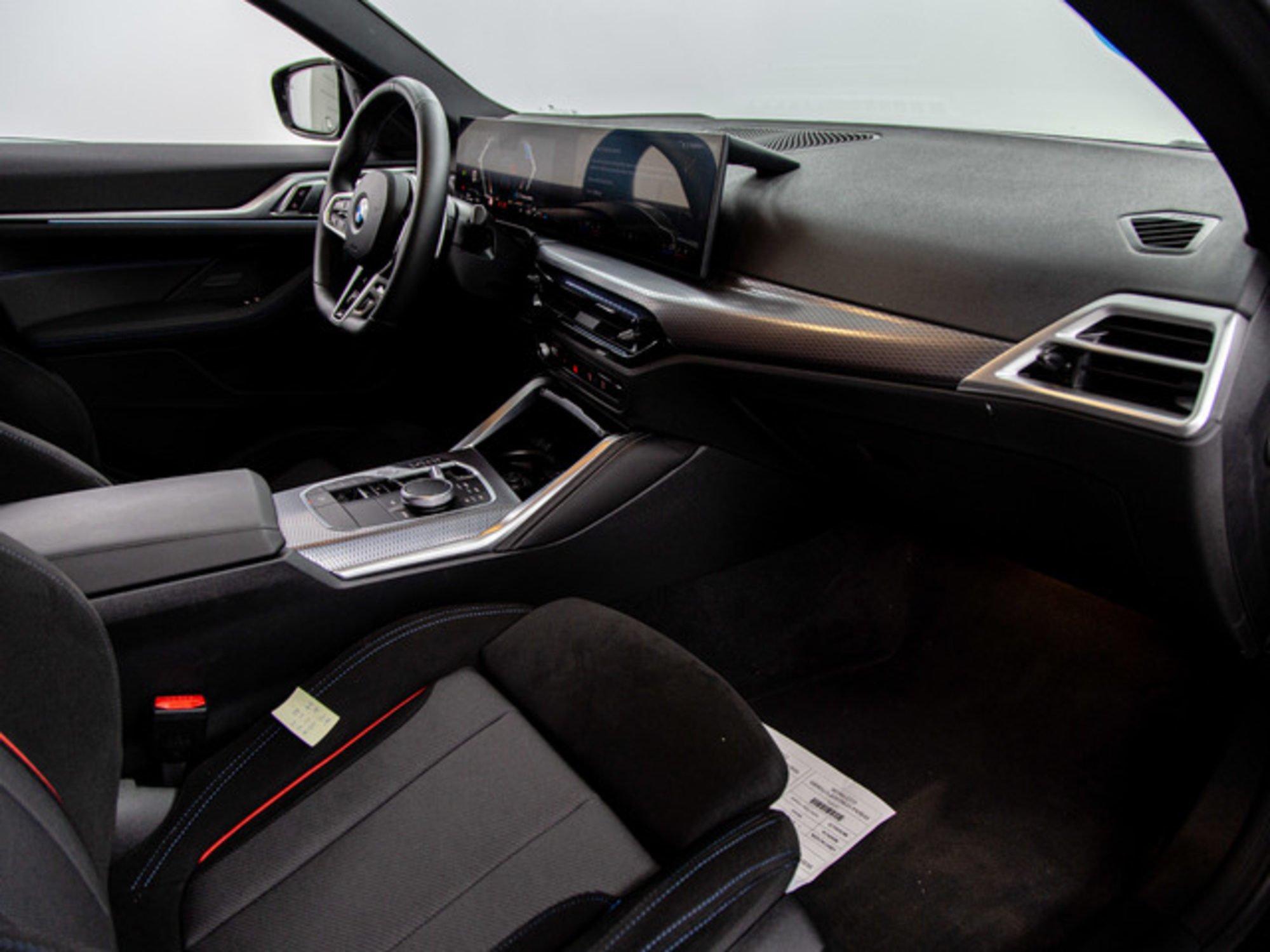 Renting BMW Serie 4 420d Gran Coupe 140 kW (190 CV) 2 1