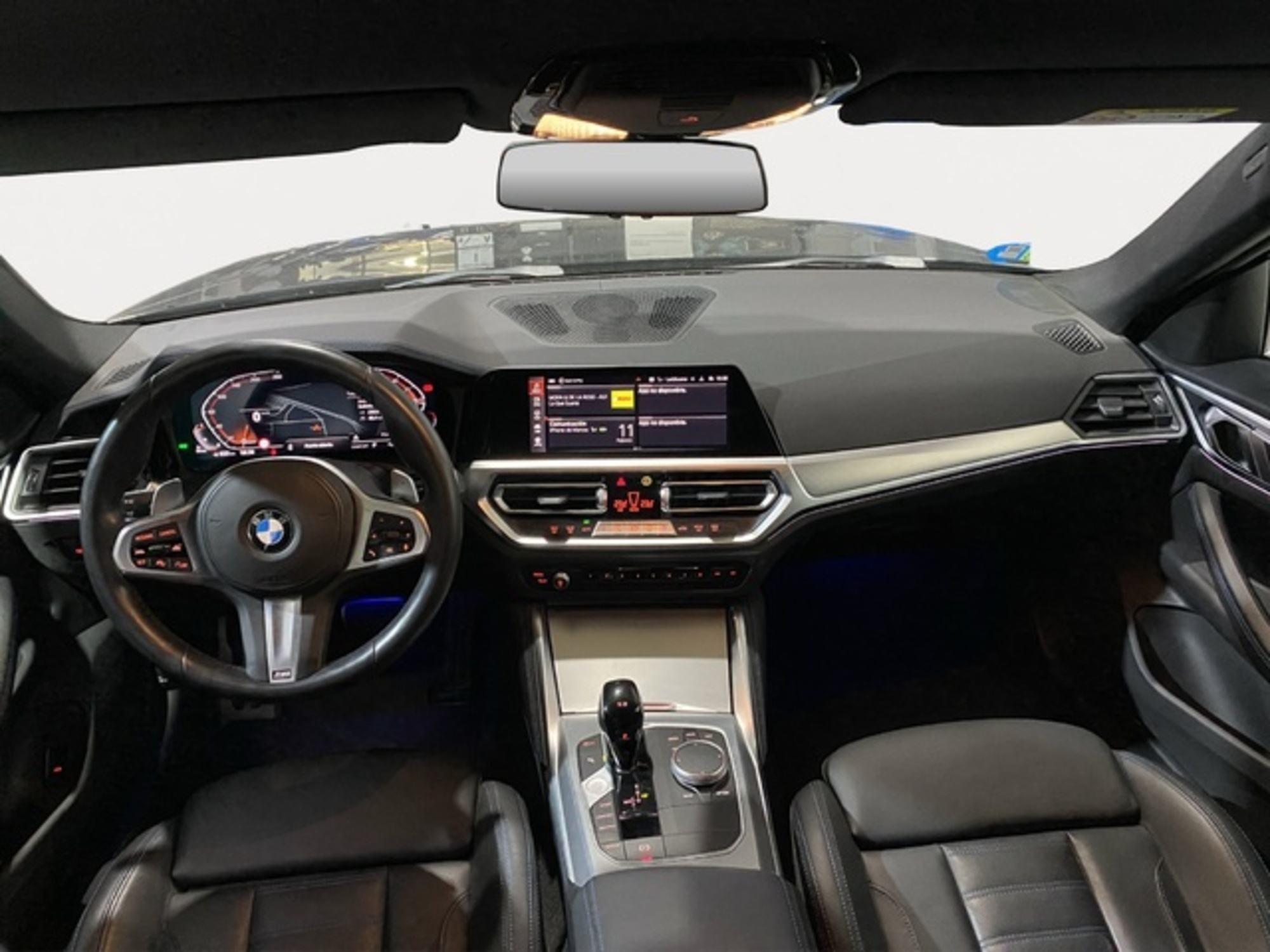 Renting BMW Serie 4 420d Gran Coupe 140 kW (190 CV) 2 12