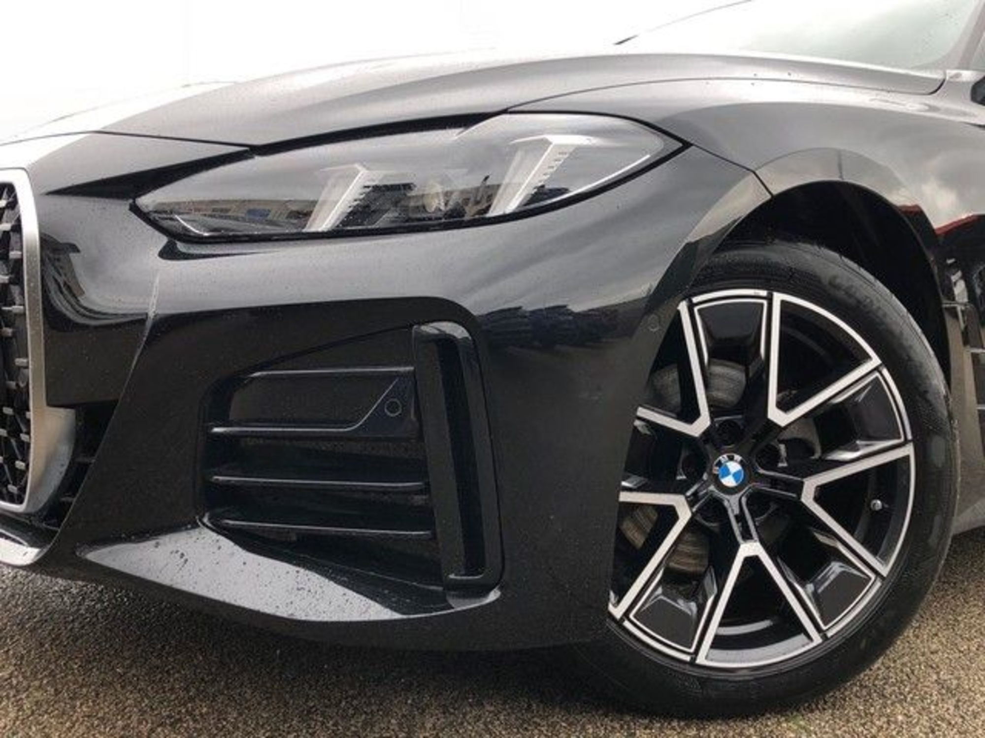 Renting BMW Serie 4 420d Gran Coupe 140 kW (190 CV) 2 14