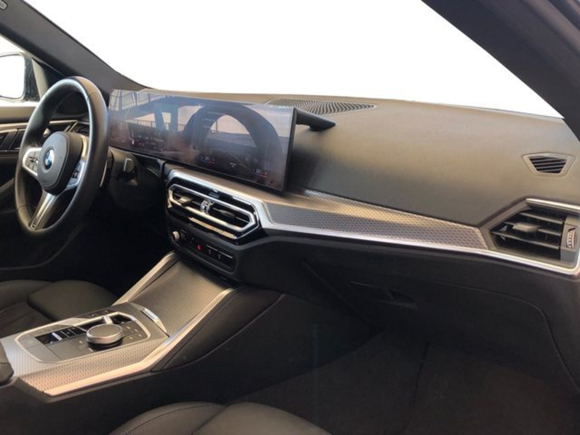 Renting BMW Serie 4 420d Gran Coupe 140 kW (190 CV) 2 16