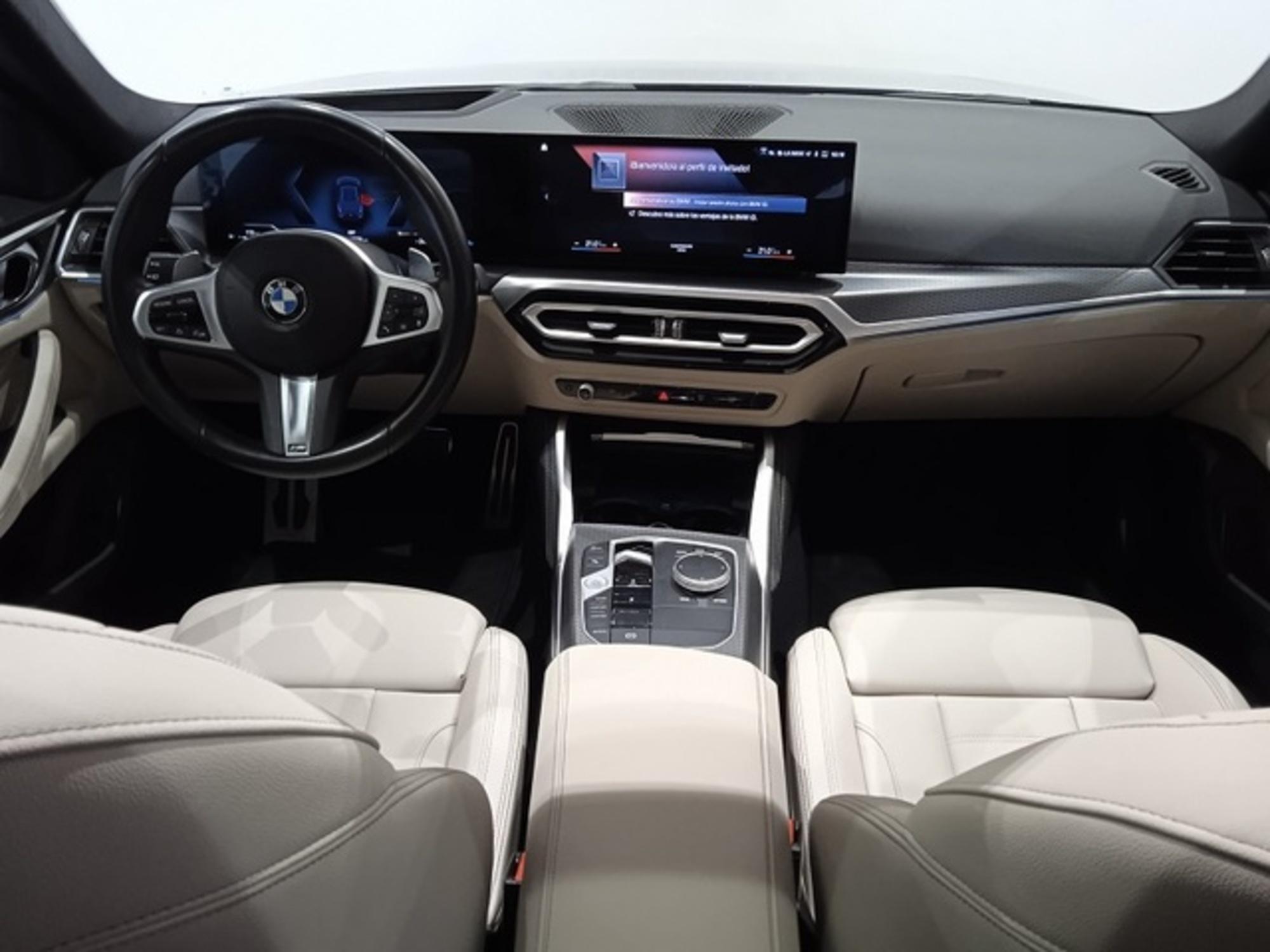 Renting BMW Serie 4 420d Gran Coupe 140 kW (190 CV) 3 9