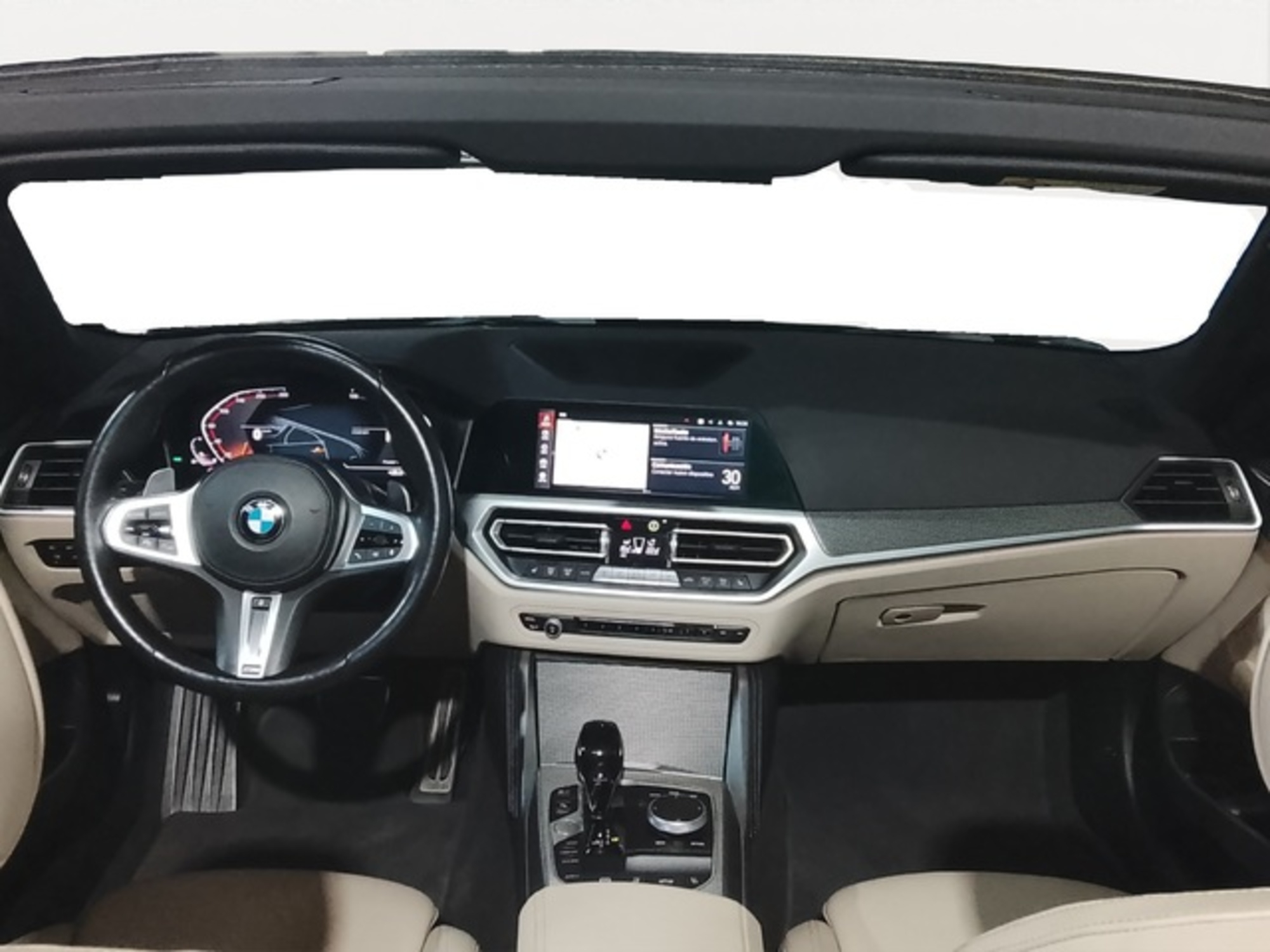 Renting BMW Serie 4 420i Cabrio 135 kW (184 CV) 3