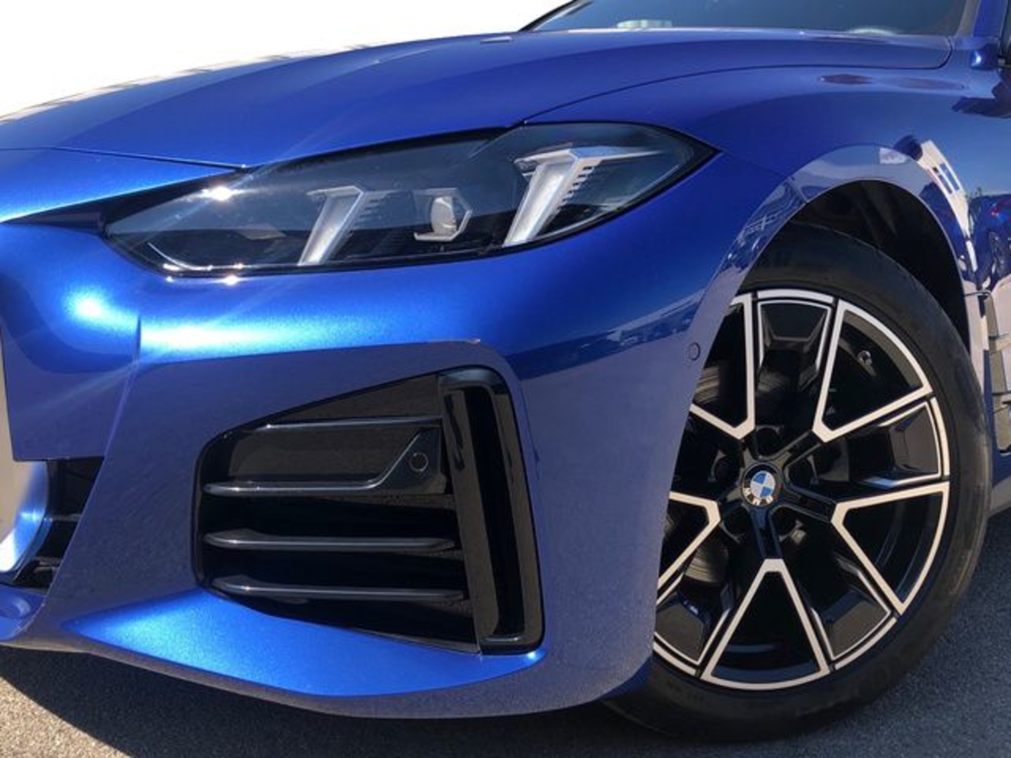 Renting BMW Serie 4 420i Gran Coupe 135 kW (184 CV) 1 2