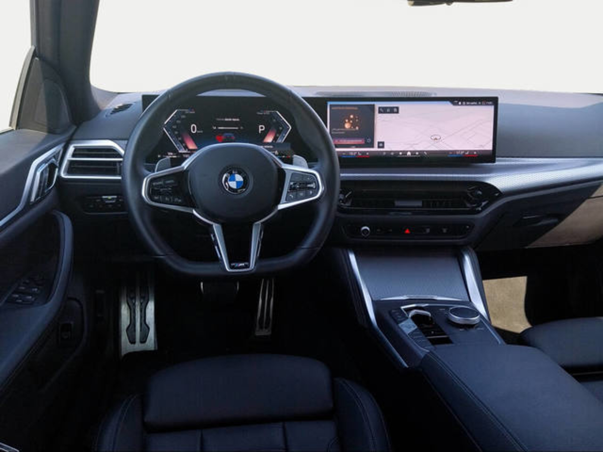 Renting BMW Serie 4 420i Gran Coupe 135 kW (184 CV) 6 4