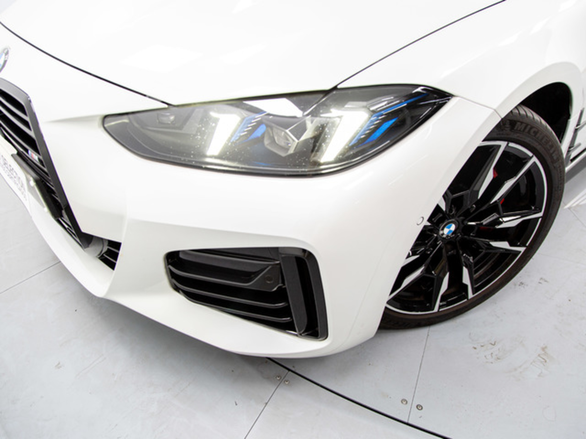 Renting BMW Serie 4 M440i xDrive Gran Coupé 275 kW (374 CV) 2