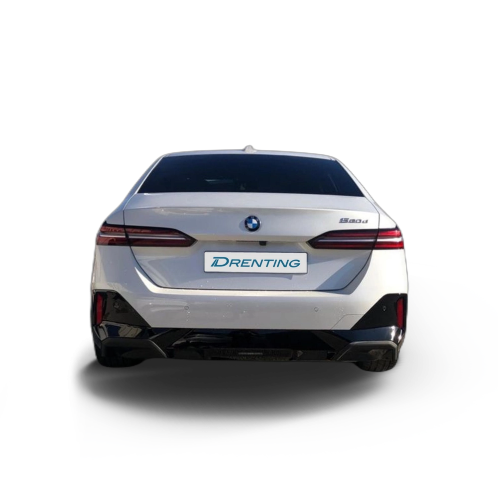 Renting BMW Serie 5 520d 145 kW (197 CV) 3