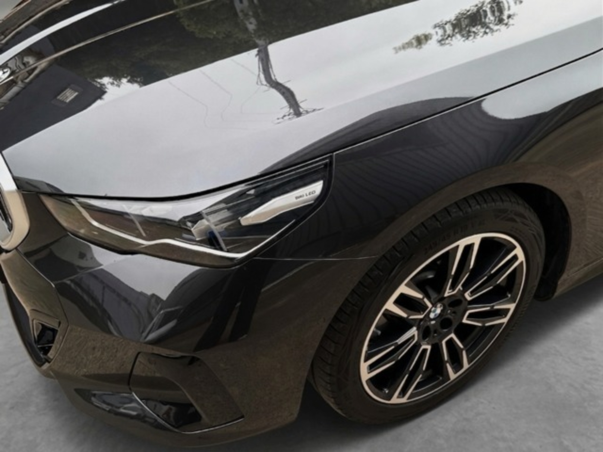 Renting BMW Serie 5 520d 145 kW (197 CV) 6 2