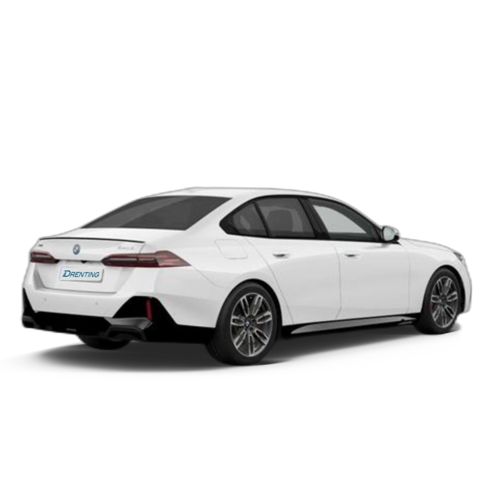 Renting BMW Serie 5 530e xDrive 220 kW (299 CV) 1