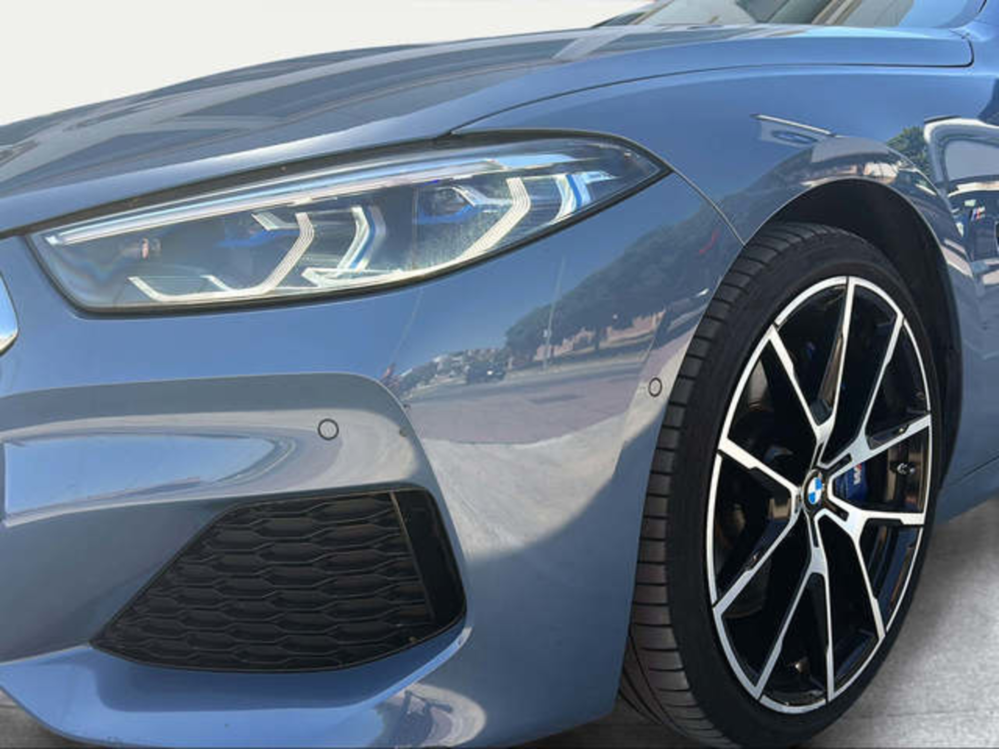 Renting BMW Serie 8 840d xDrive Gran Coupe 250 kW (340 CV) 2