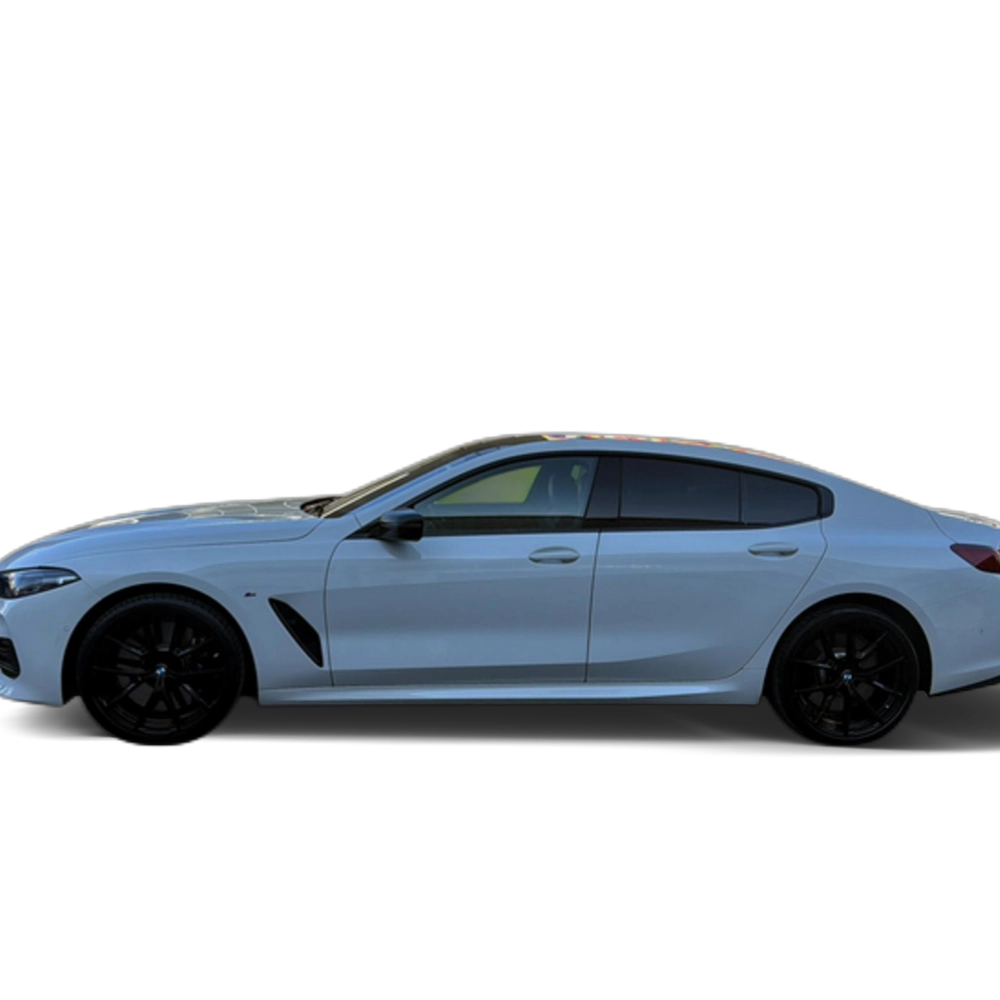 Renting BMW Serie 8 840d xDrive Gran Coupe 250 kW (340 CV) 3