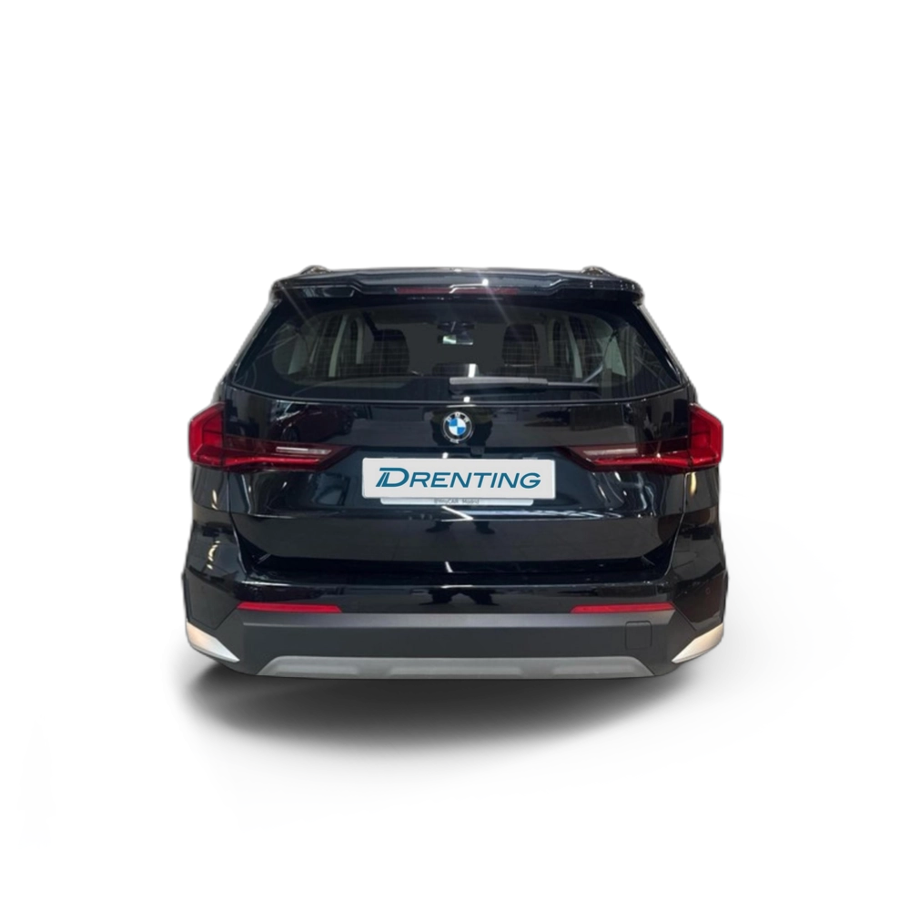Renting BMW X1 sDrive18d 110 kW (150 CV) 14 11