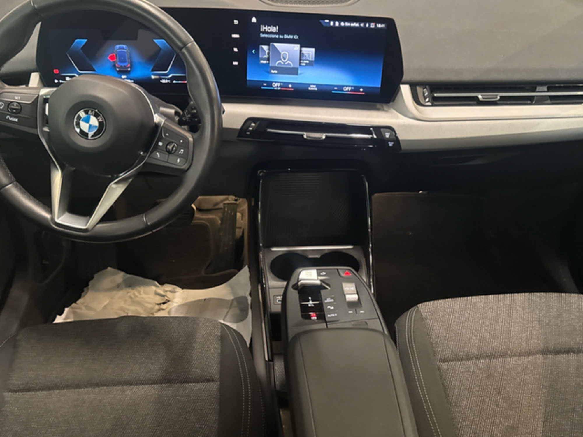 Renting BMW X1 sDrive18d 110 kW (150 CV) 14 11