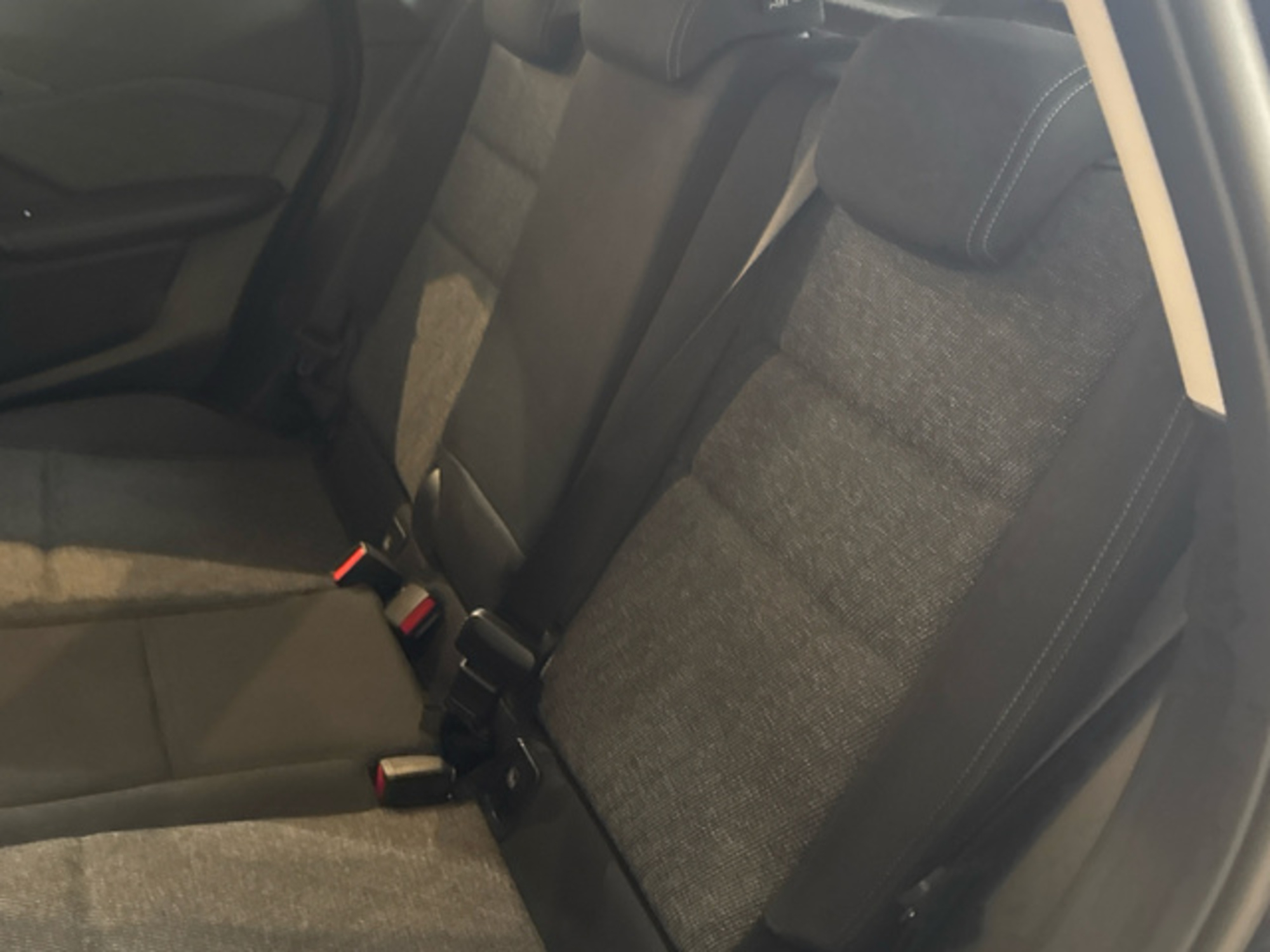Renting BMW X1 sDrive18d 110 kW (150 CV) 14 11