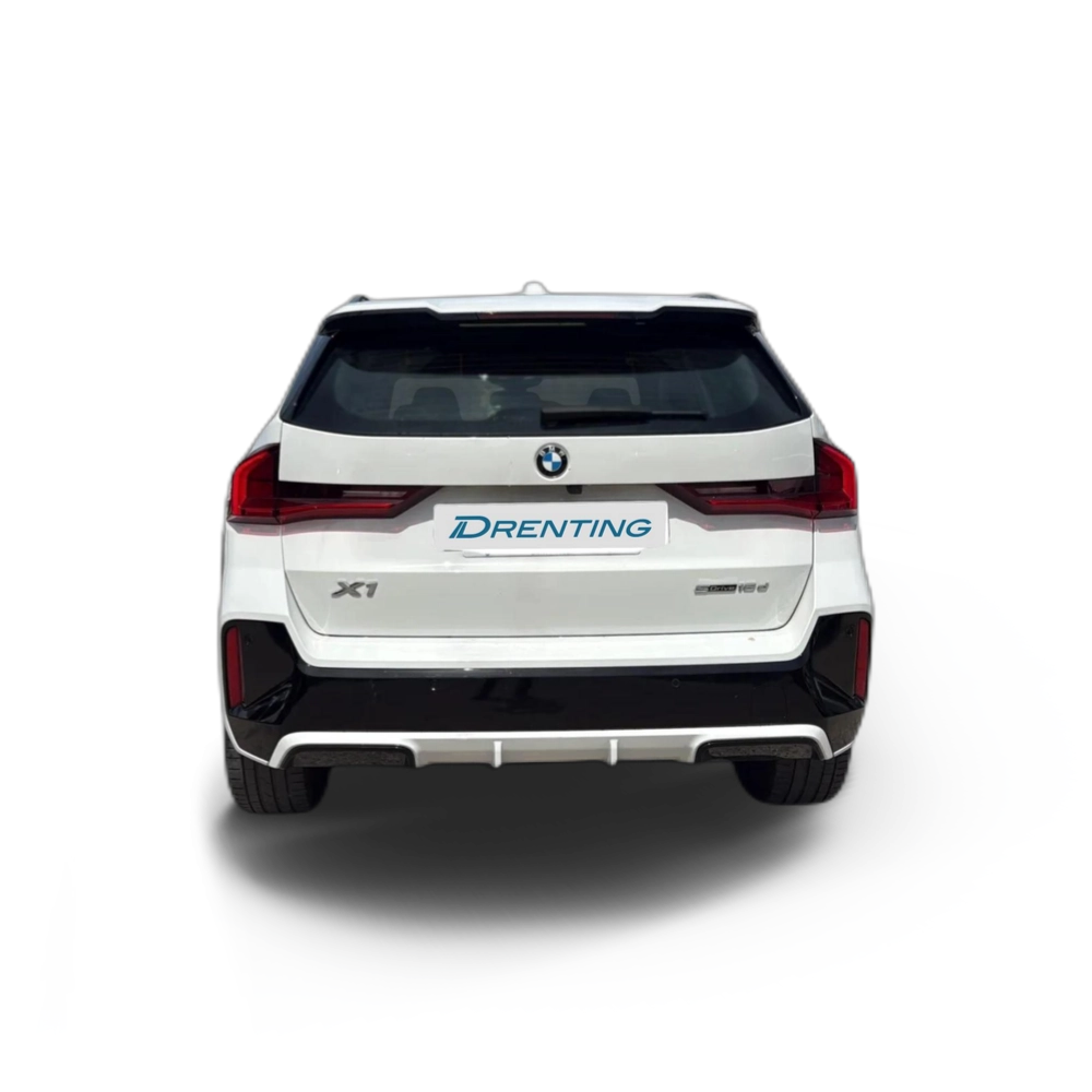 Renting BMW X1 sDrive18d 110 kW (150 CV) 14 17