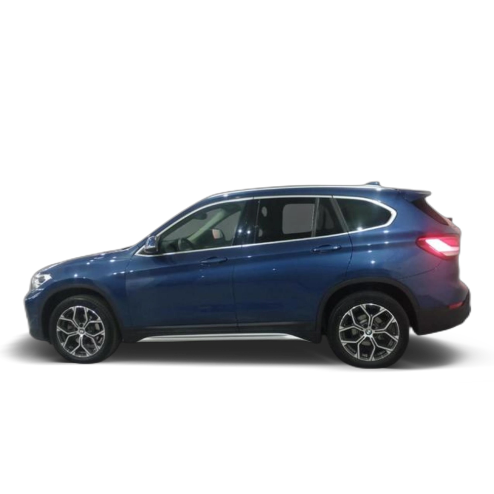 Renting BMW X1 sDrive18d 110 kW (150 CV) 3 6
