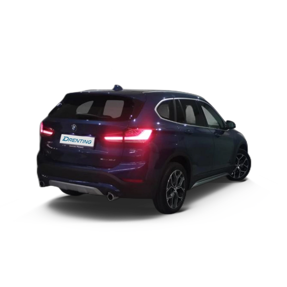 Renting BMW X1 sDrive18d 110 kW (150 CV) 3 6