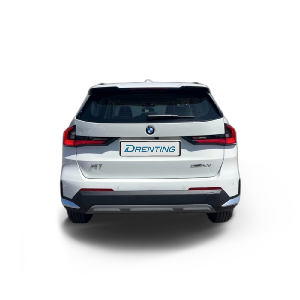 Renting BMW X1 sDrive18d 110 kW (150 CV) 6 2
