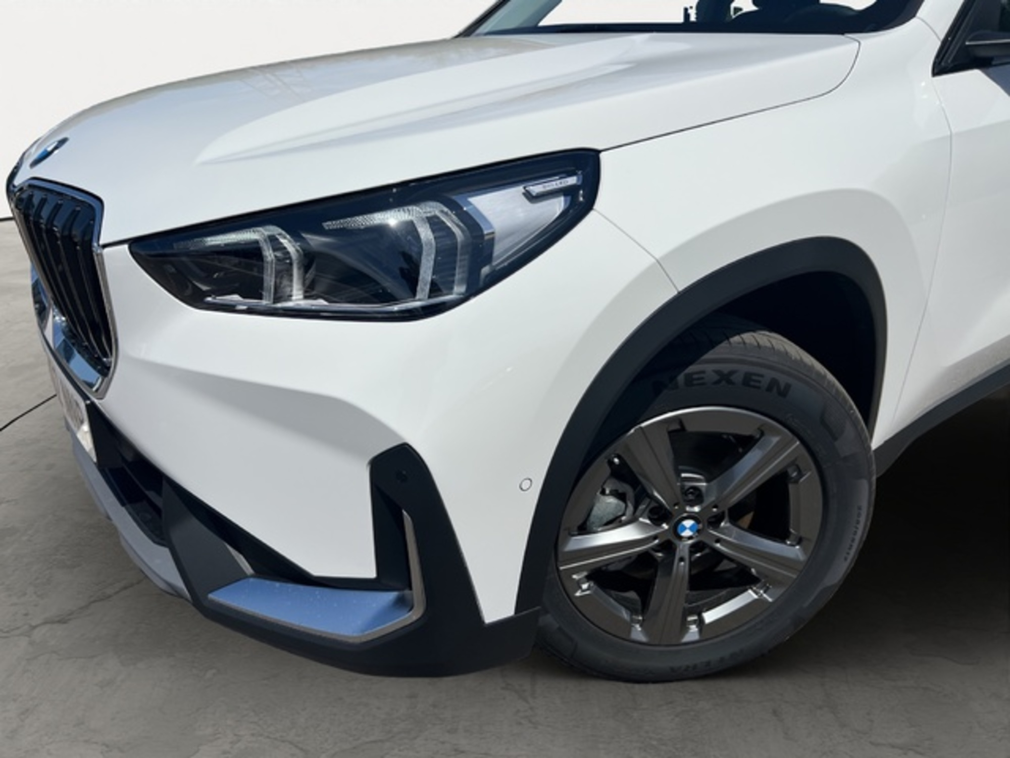 Renting BMW X1 sDrive18d 110 kW (150 CV) 6 2