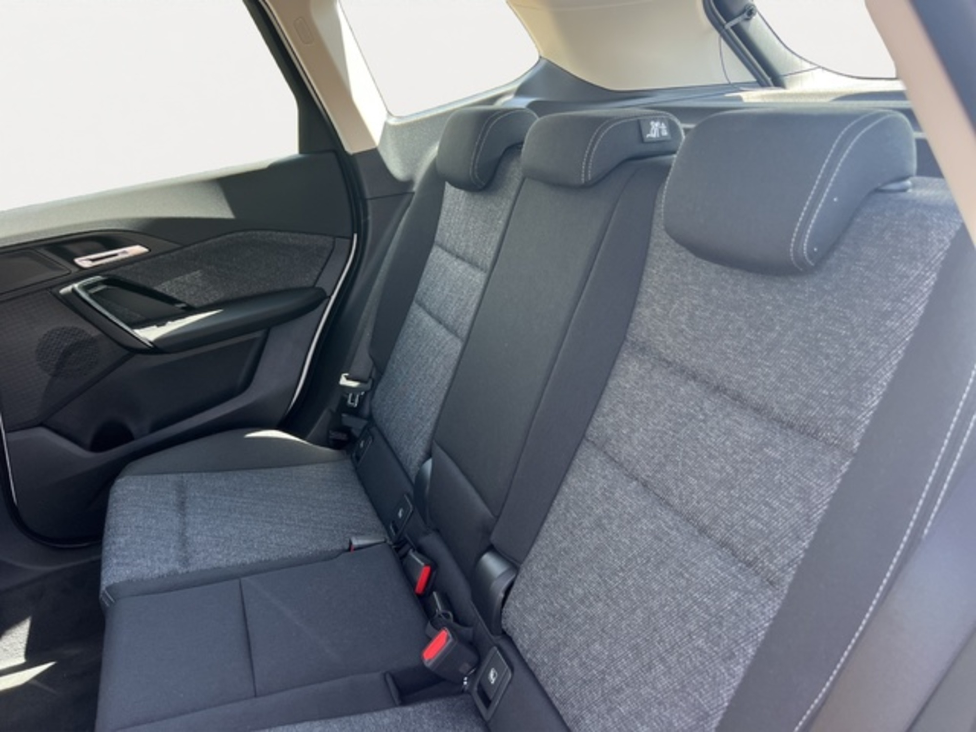 Renting BMW X1 sDrive18d 110 kW (150 CV) 6 2