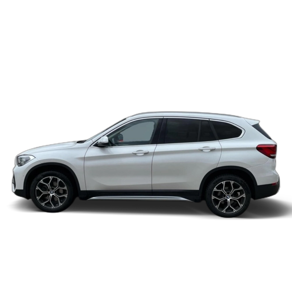 Renting BMW X1 sDrive18d 110 kW (150 CV) 6 31