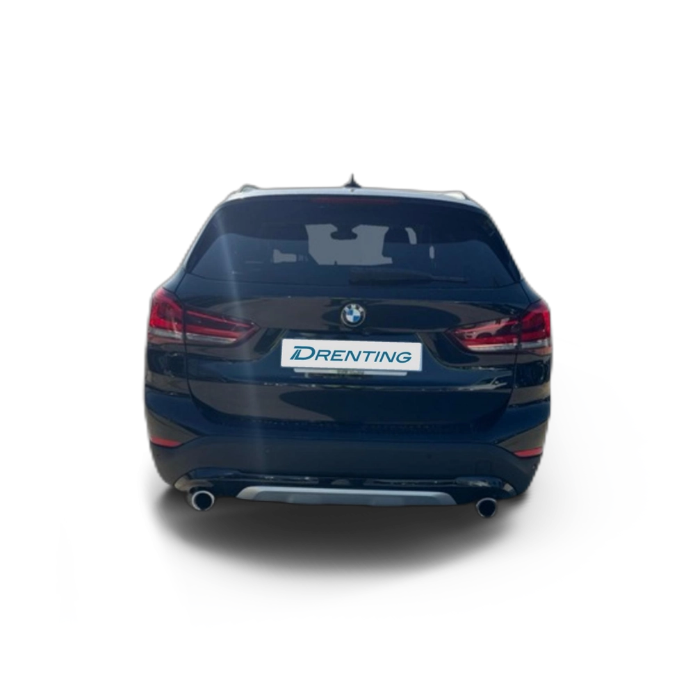 Renting BMW X1 sDrive18d 110 kW (150 CV) 6 32