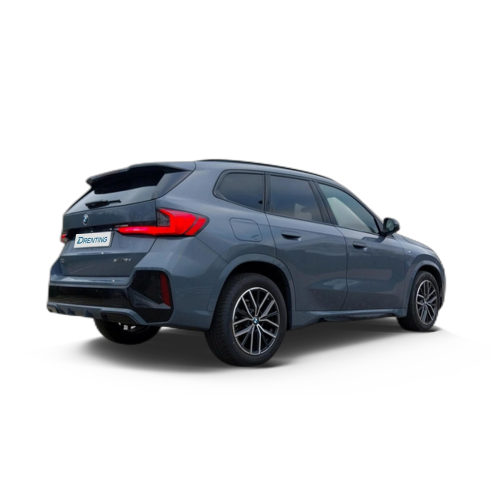 Renting BMW X1 sDrive18d 110 kW (150 CV) 6 34