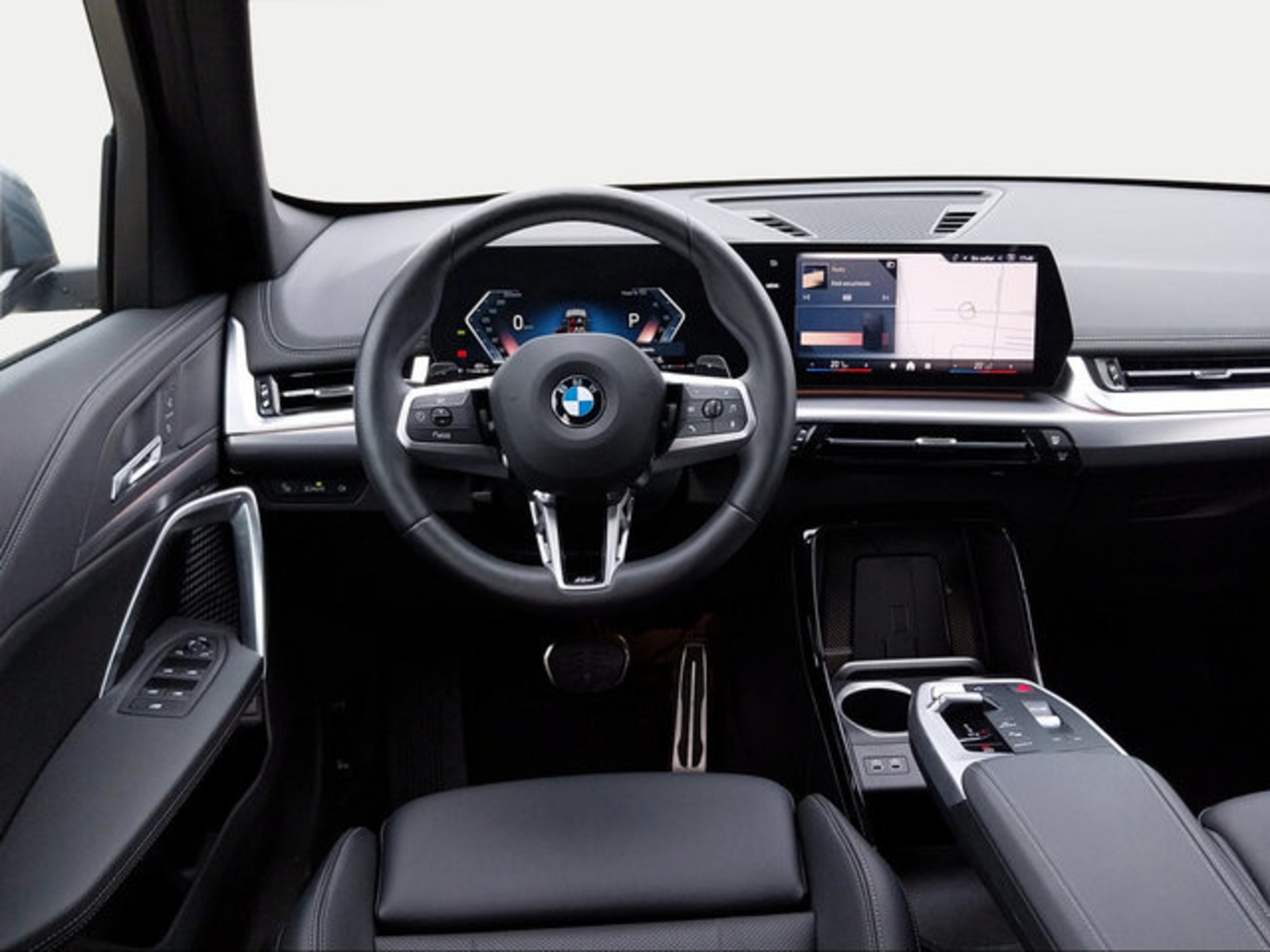 Renting BMW X1 sDrive18d 110 kW (150 CV) 6 34