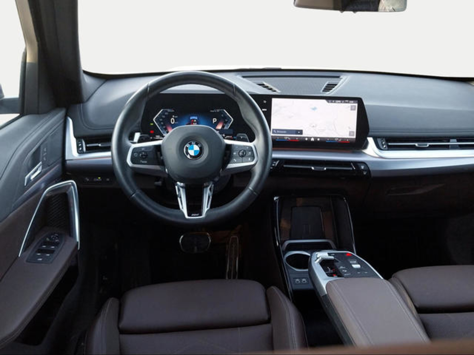 Renting BMW X1 sDrive18d 110 kW (150 CV) 6 38
