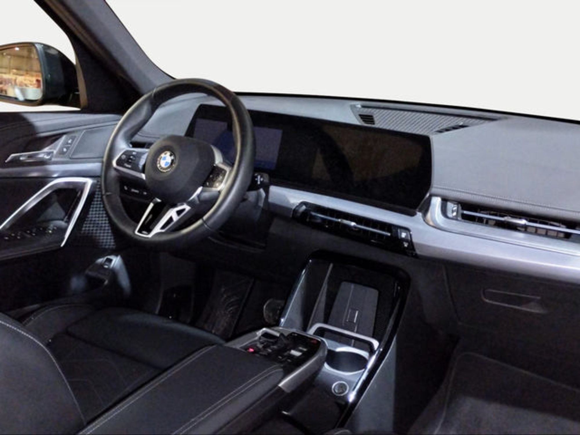 Renting BMW X1 sDrive18d 110 kW (150 CV) 6 39