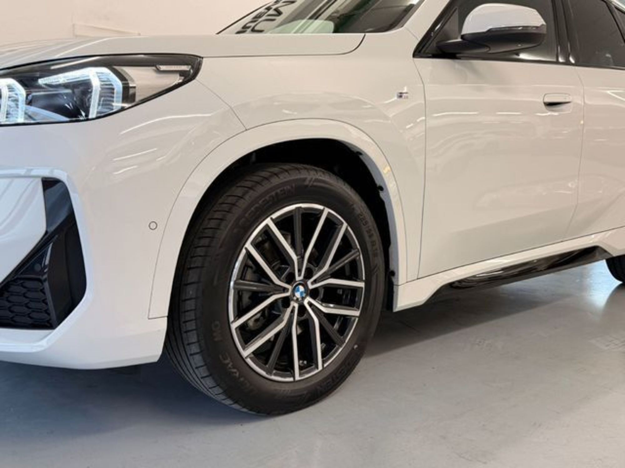 Renting BMW X1 sDrive20d 120 kW (163 CV) 5 2