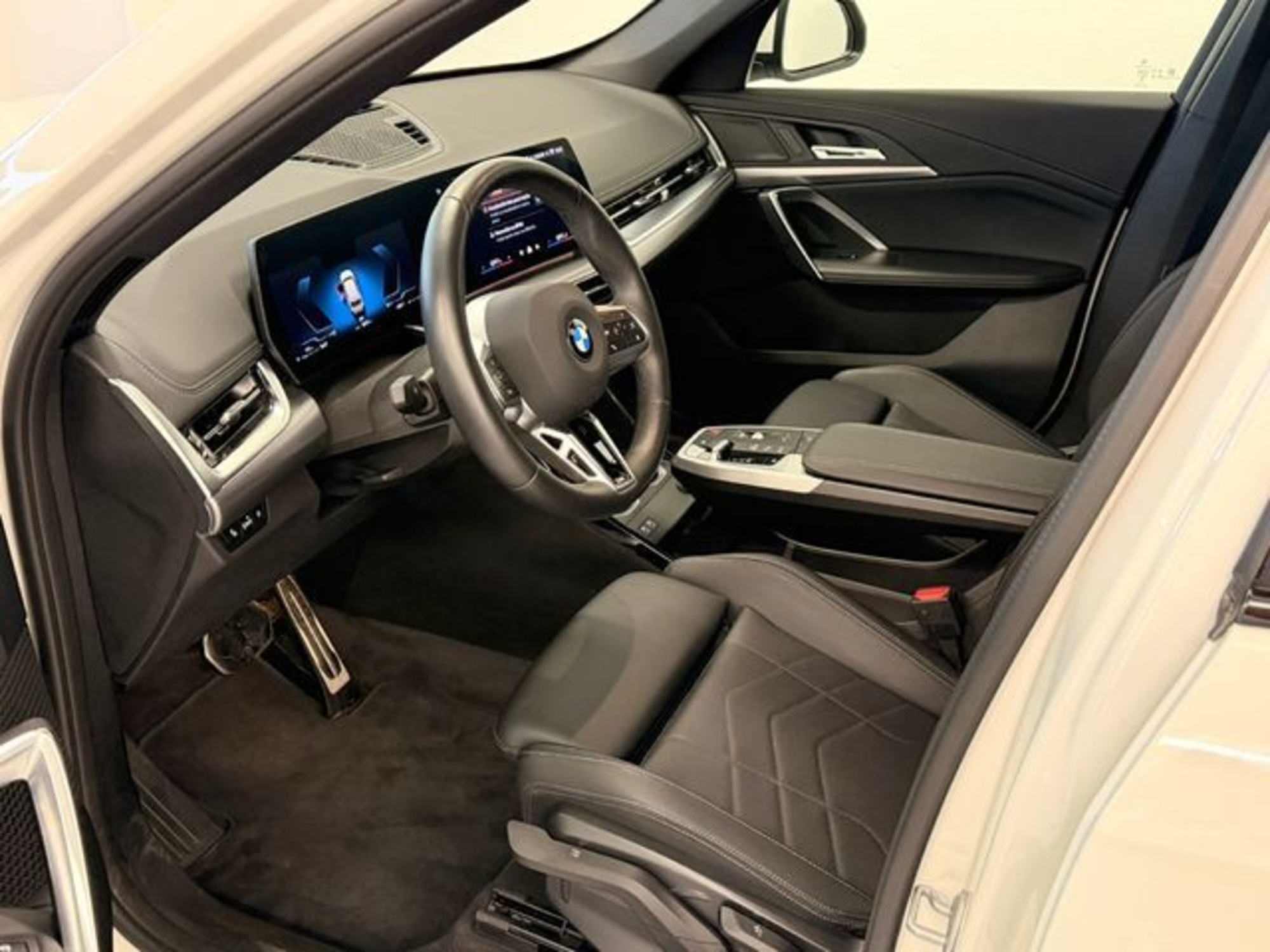 Renting BMW X1 sDrive20d 120 kW (163 CV) 5 2