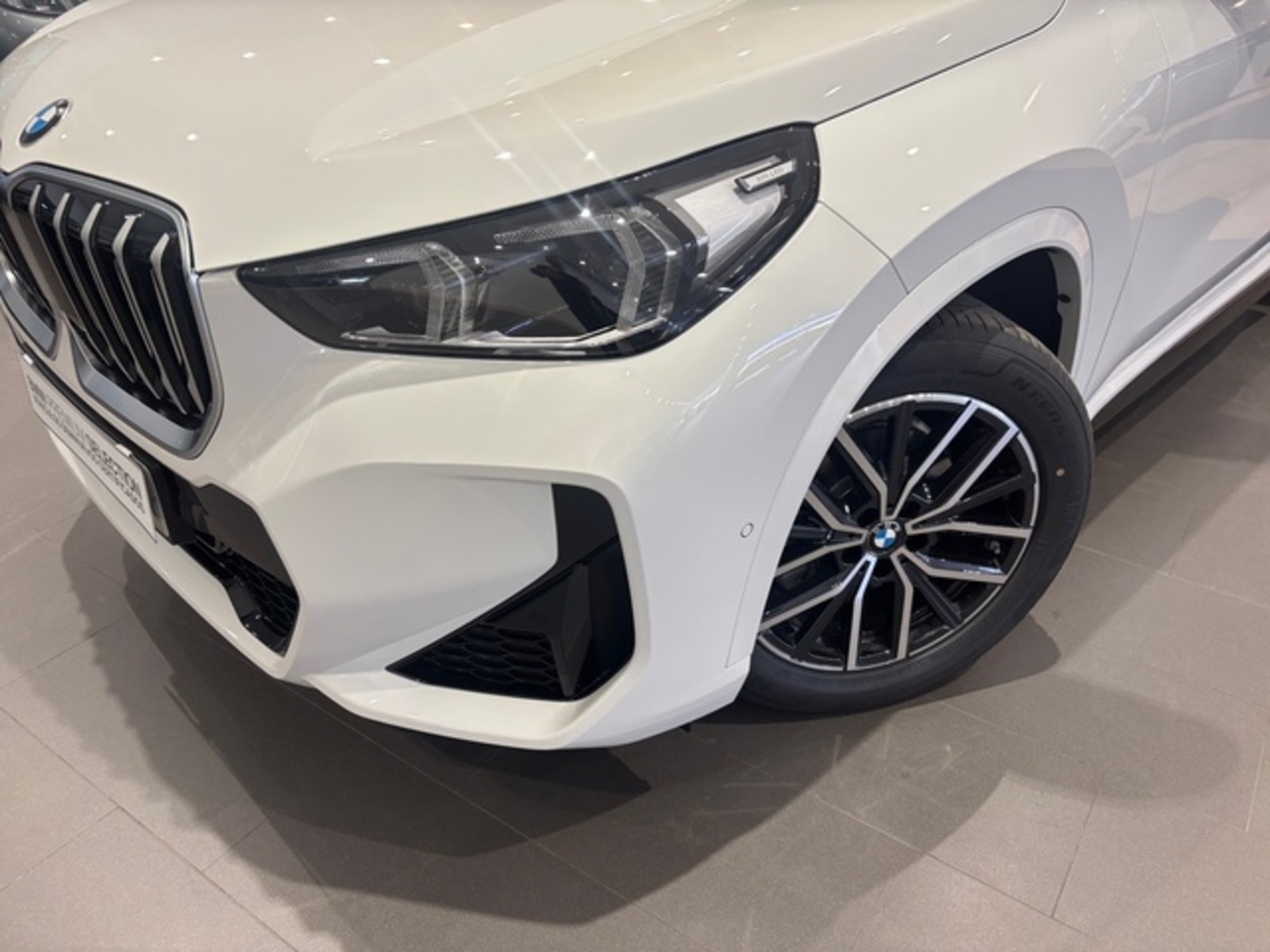 Renting BMW X1 sDrive20d 120 kW (163 CV) 5 3