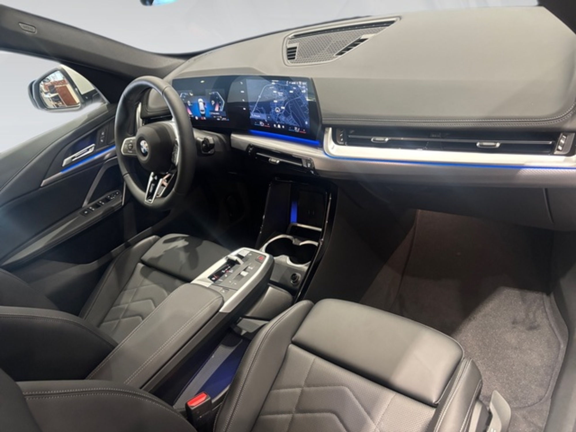 Renting BMW X1 sDrive20d 120 kW (163 CV) 5 3
