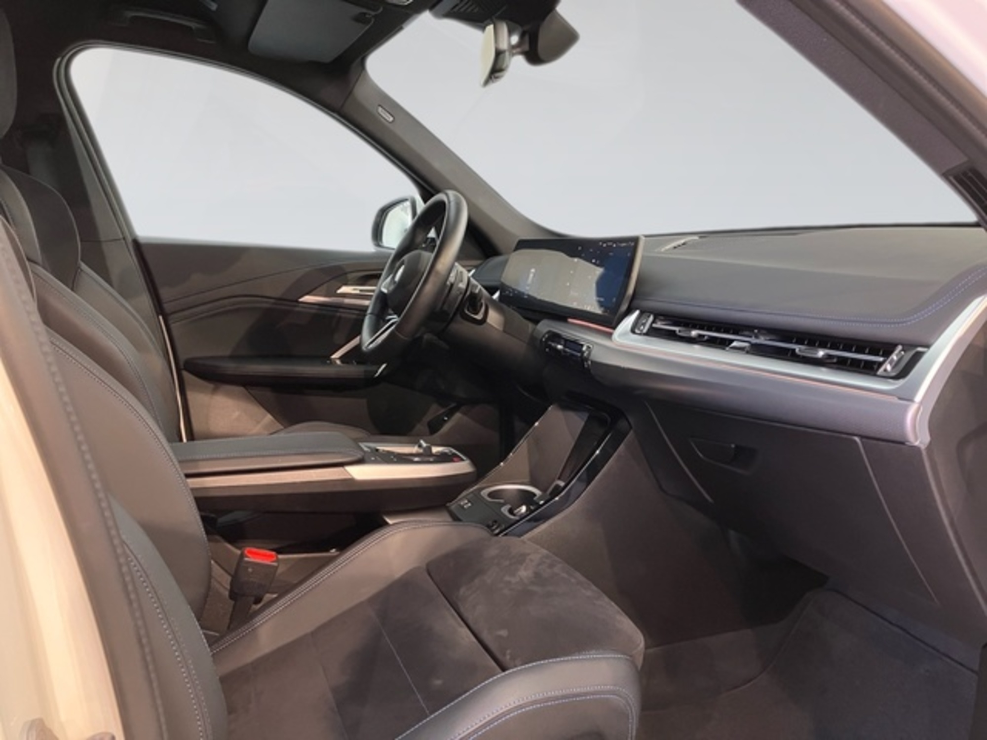 Renting BMW X1 sDrive20d 120 kW (163 CV) 7 11
