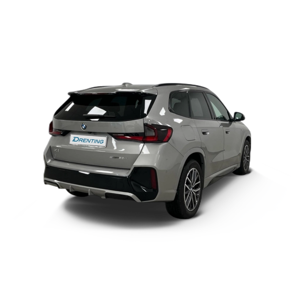 Renting BMW X1 sDrive20d 120 kW (163 CV) 7 12