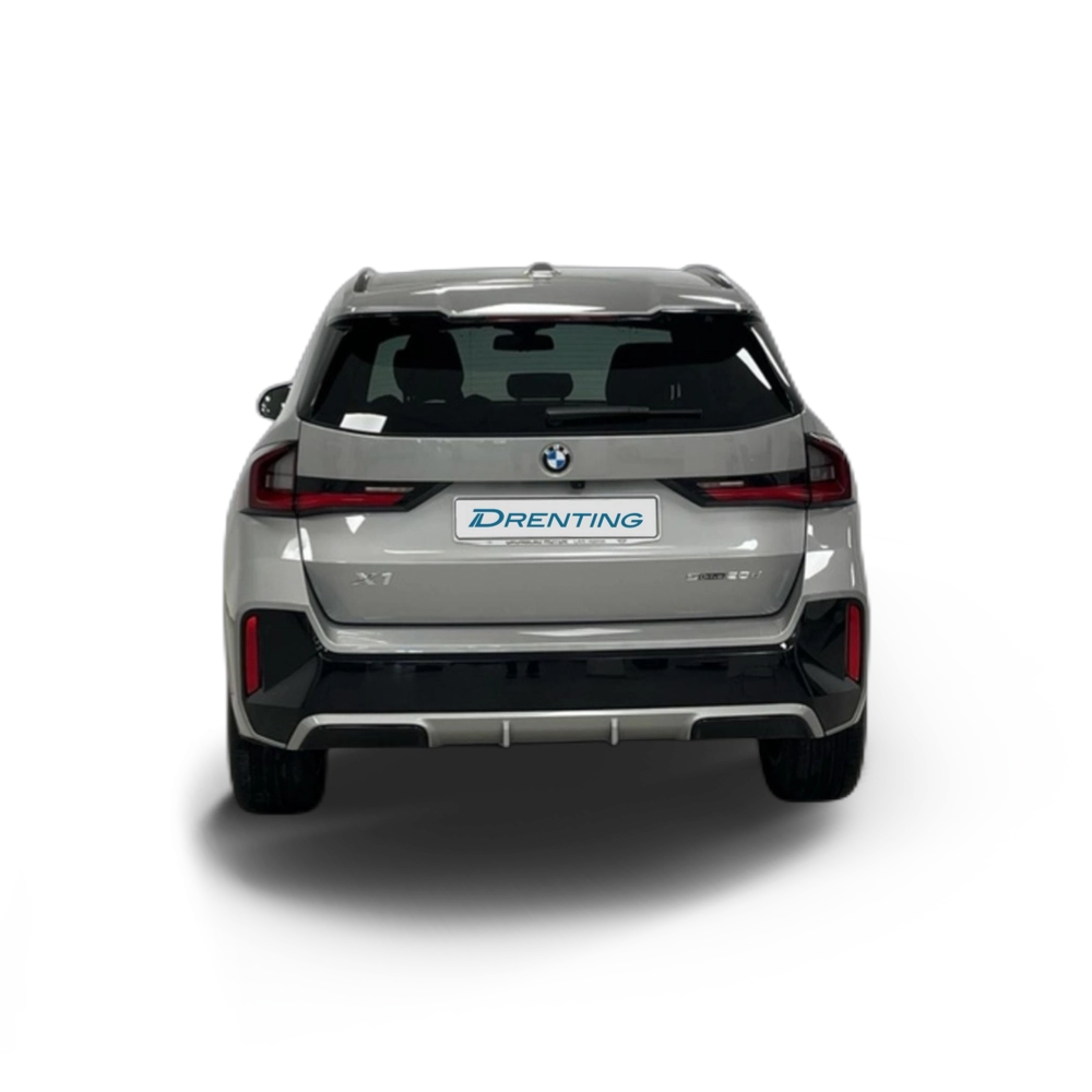 Renting BMW X1 sDrive20d 120 kW (163 CV) 8 2