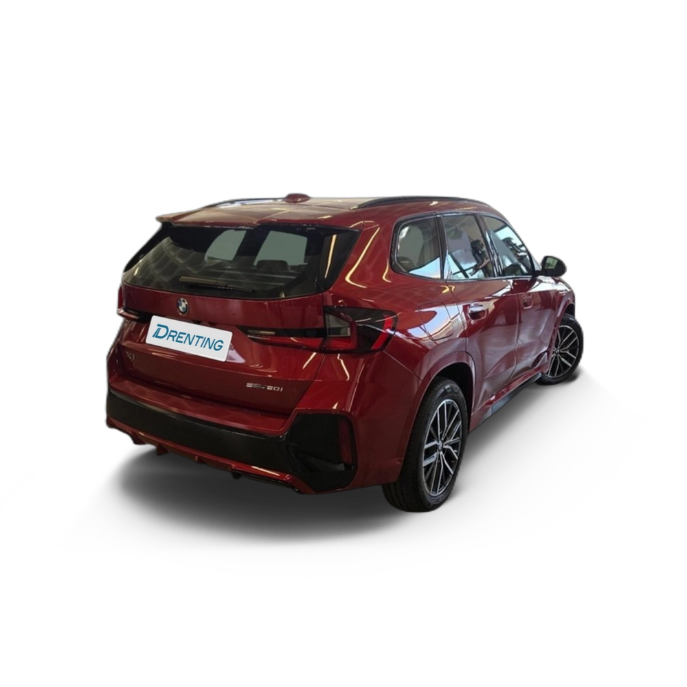 Renting BMW X1 sDrive20i 125 kW (170 CV) 2 2