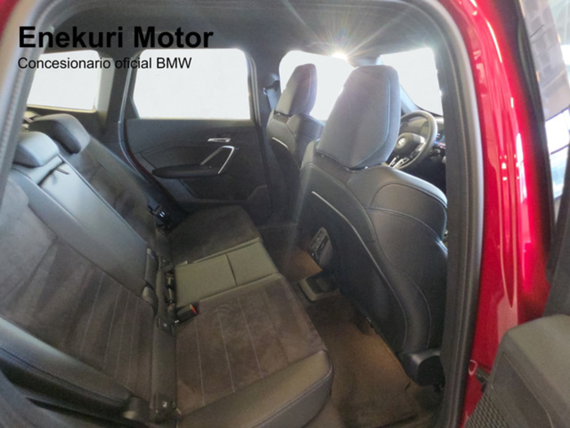Renting BMW X1 sDrive20i 125 kW (170 CV) 2 2